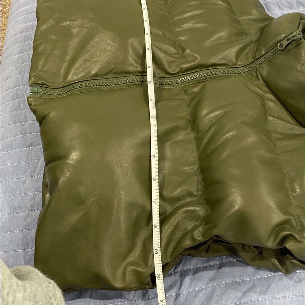 Olive Green Puffer Jacket - Picture 6 of 7